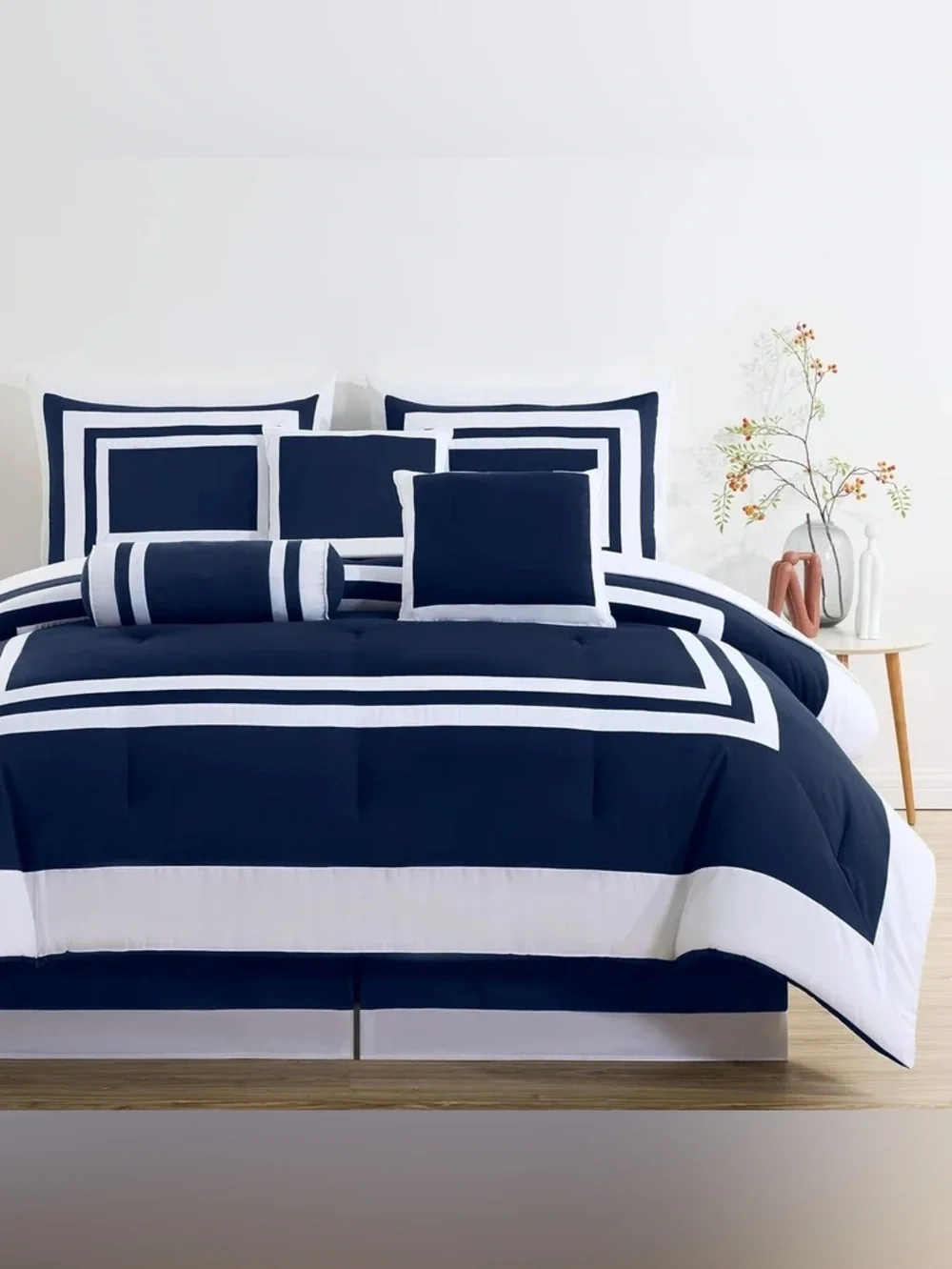 Navy & White Geometric Border Queen 3 piece Comforter Set